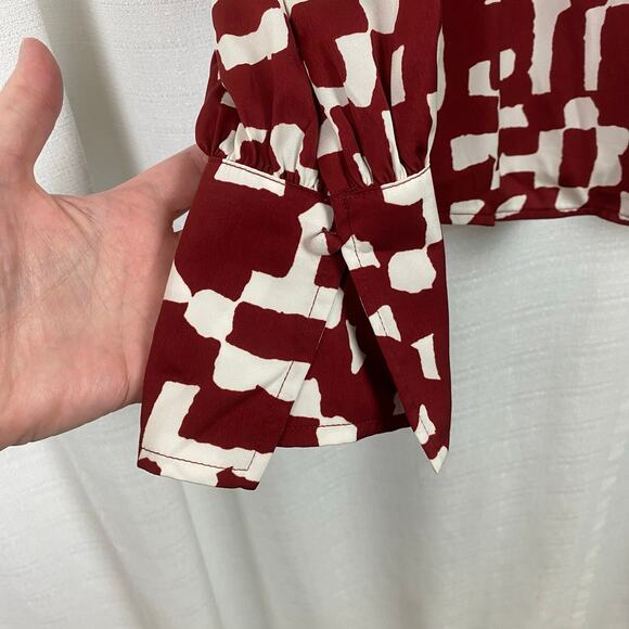 Banana Republic Red Cranberry Long Volume Sleeve Blouse Sz.M NWT - Picture 8 of 13